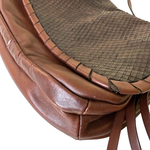 FRYE Layla Flap Saddle Black and Brown Leather Crossbody Bag - Picture 7 of 11